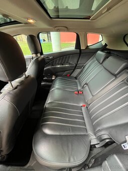 Lancia Delta Platino 2.0 JTD Multijet 2009 - 12