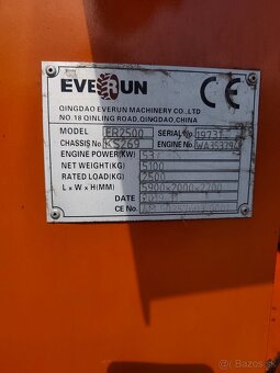 Everun ER2500 - Kolesový nakladač - 12