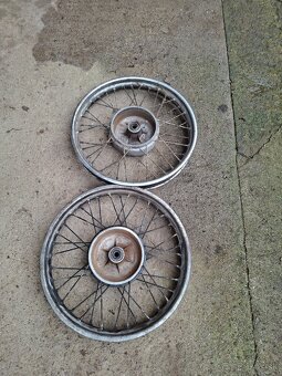 Jawa alkatrészek - 12