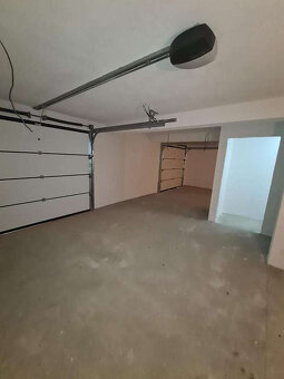 Novostavba v obci ,, Badín (prebieha kolaudácia) Badín - 12