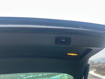 Skoda Superb 2.0 TDi L&K - 12