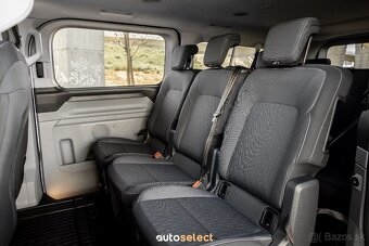 Prenajom 9 miestneho Ford tranzitu automat nový model - 12