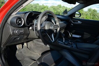 Alfa Romeo Giulia 2.2d Veloce Q4 - 12