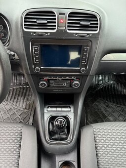 Volkswagen Golf 6 VI 1.6TDI - 12