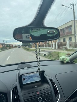 Predám: Opel Zafira 2.0cdti 96kw - 12
