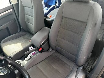 Volkswagen Touran 2.0 EcoFuel - 12