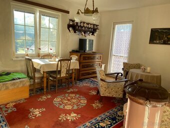 PREDÁM DOM - HORNÝ TURČEK MAJITEĽ - 12