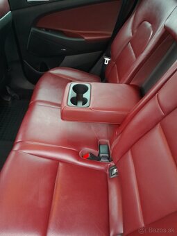 Exkluzívny HYUNDAI TUCSON R.2019 - 12