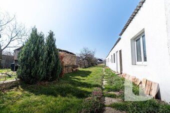 NOVINKA 3.izb RODINNÝ DOM S VEĽKÝM POZEMKOM RAJKA - MAĎARSKO - 12