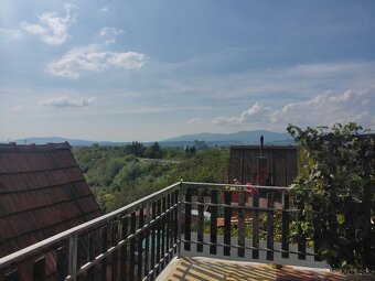 Záhrada s chatou Prievidza - 12