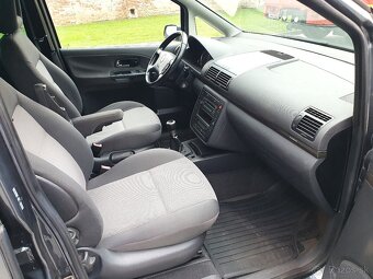 Seat Alhambra 2.0 TDi Sport 7 Miestne - 12