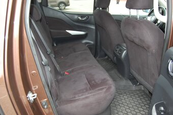 Nissan Navara DoubleCab 2.3 dCi 190k A/T Tekna 4x4 - 12