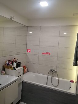 Prenájom pekný 2 izbový byt CENTRUM, Nové Zámky - 12