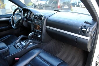 Porsche Cayenne 3,6 Benzín 213KW V6 AT6⭐ODOPASS⭐ - 12