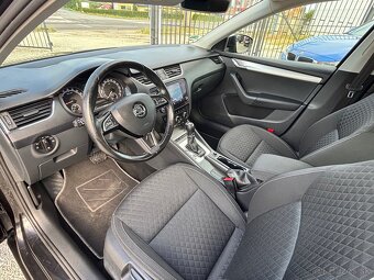 Škoda Octavia Combi 2.0 TDI Drive DSG - 12
