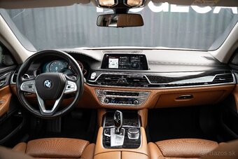BMW Rad 7 750i xDrive A/T Odpočet DPH - 12