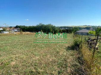 REZERVOVANÉ Pozemok Malý Lapáš 1 321 m2 ID 333-14-MIG - 12