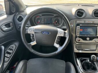 Ford Mondeo 2.0 TDCi DPF Titanium - 12