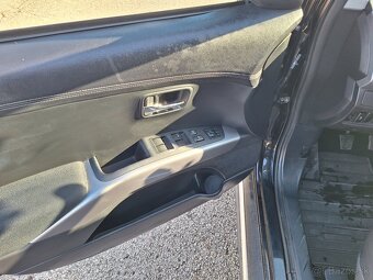 Mitsubishi Outlander 2.2 DI-D - 12