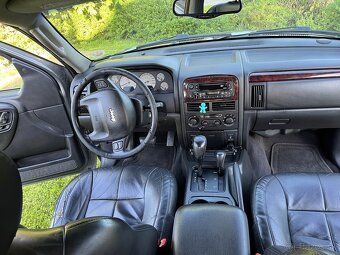 Predam Jeep Grand Cherokee 2.7 Limited - 12