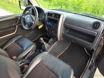 Suzuki Jimny 1.3 16V 62KW83 koní R.V.07/2007 - 12