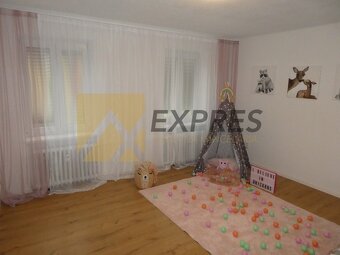 RK EXPRES - na predaj 4 izbový byt v Handlovej, 87 m2, kompl - 12