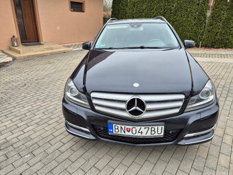 Mercedes-Benz C220 CDI 125KW AT - motor 60tis km - 12