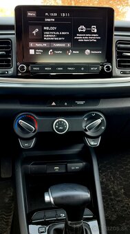 Predám  Kia Rio 1.0 T-GDi Silver A/T - 12