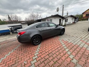 Opel Insignia 2.0cdti 118kw M6 171000km rv 2010 - 12