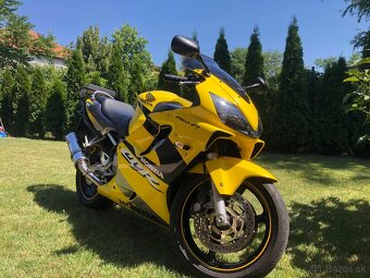 Honda cbr 600 f - 12