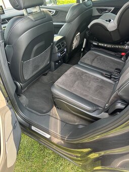 Audi Q7 3.0TDi S-Line Quattro/ MOŽNÝ ODPOČET DPH - 12