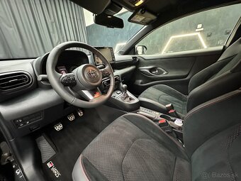 TOYOTA YARIS GR FOUR 2024 - 12