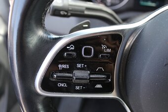 Mercedes-Benz Sprinter 317 CDI Standard L2H2 RWD A/T - 12