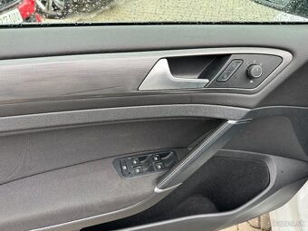 Volkswagen Golf e VIRTUAL KOKPIT TEPELNÉ ČERPADLO - 12