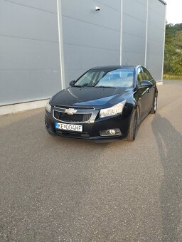 Chevrolet cruze 1, 6 benzín 83kw...rv.2010 - 12