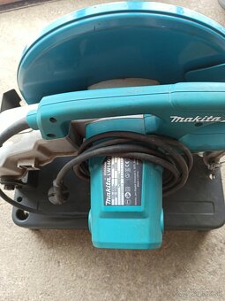 Predam tieto veci - 12