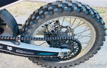 Yamaha YZF 250 2013 - 12