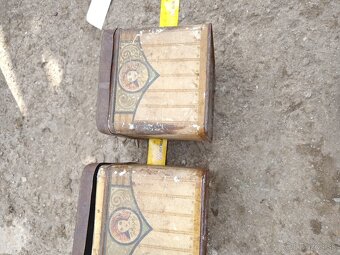 Zvonec.plechovky.pahovnik orezavač - 12