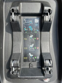 Predam detsku autosedacku Maxi Cosi Pearl Smart i Size + iso - 12