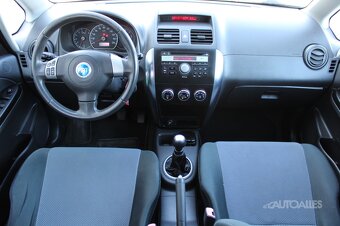 Fiat Sedici 1,6 i 16V 79 kW 4x4 - 12