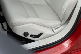 Volvo V60 T6 Recharge eAWD A/T -NEBÚRANÉ- HYBRID - 12