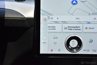 Ford Mustang Mach-E 98,7 kWh Extended_PANORAMA_2022 DPH - 12