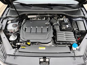 VW Passat Variant (Combi) 2.0 TDI, DSG, ELEGANCE, IQ Light - 12