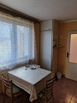 Znížená cena -Rodinný 3i dom + 1 v Rožňave - 12