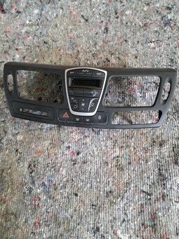 Díly z Renault Laguna III GT - 12