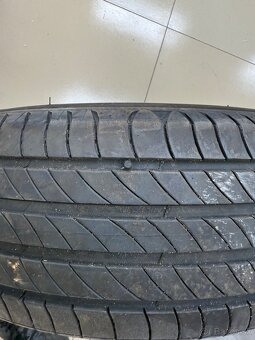 Letné pneumatika -Michelin- 205/60 R16 - 12