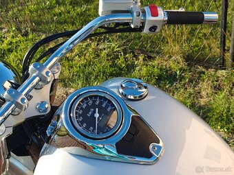 Suzuki C 800 VL 800 Intruder - 12