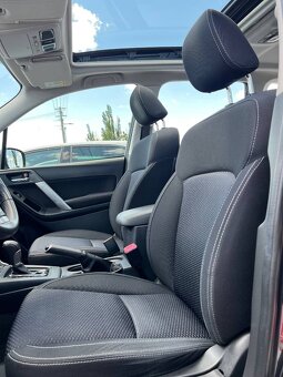 Subaru Forester 2.0D-L CVT Comfort A/T - 12