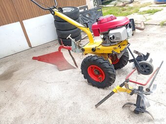 Predám malotraktor,rotavator, bubnovú kosačku - 12