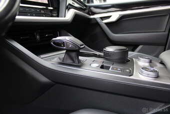 Volkswagen Touareg 3.0 V6 TDI SCR Elegance 4Motion, 1.majite - 12